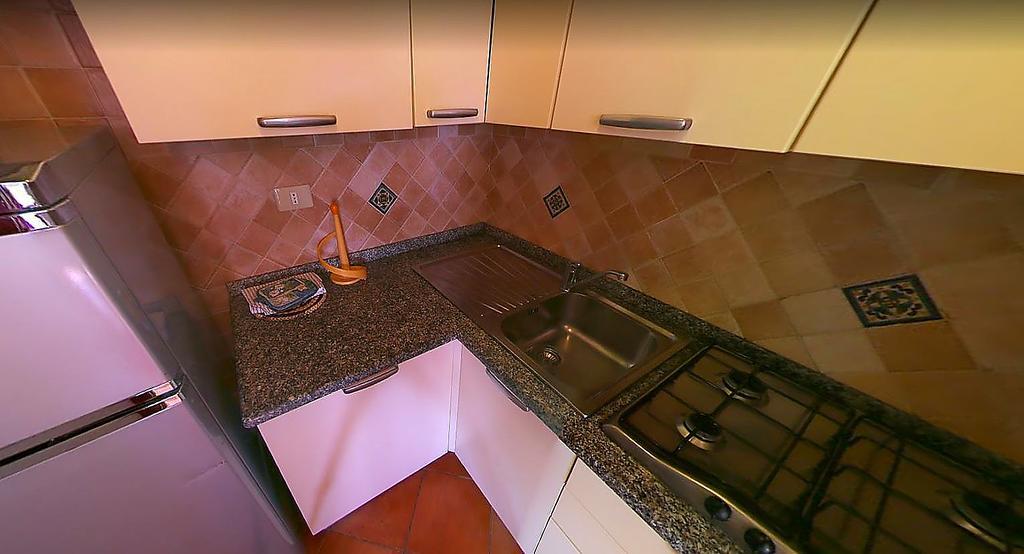 Villaggio Piscina Rei Монте Най Екстериор снимка