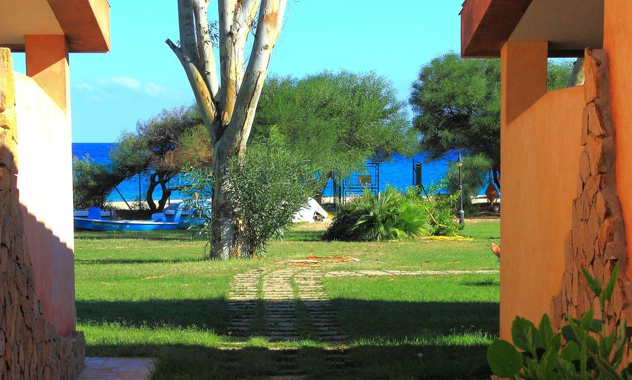 Villaggio Piscina Rei Монте Най Екстериор снимка